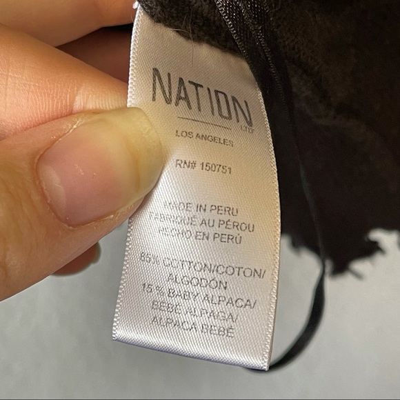 NATION LTD Black V Neck Distressed Sweater Small - Picture 9 of 9